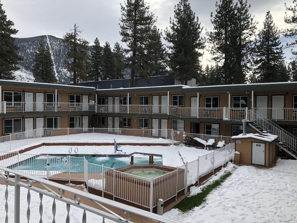 Alpine Inn & Spa Саус Лэйк Тахо Экстерьер фото