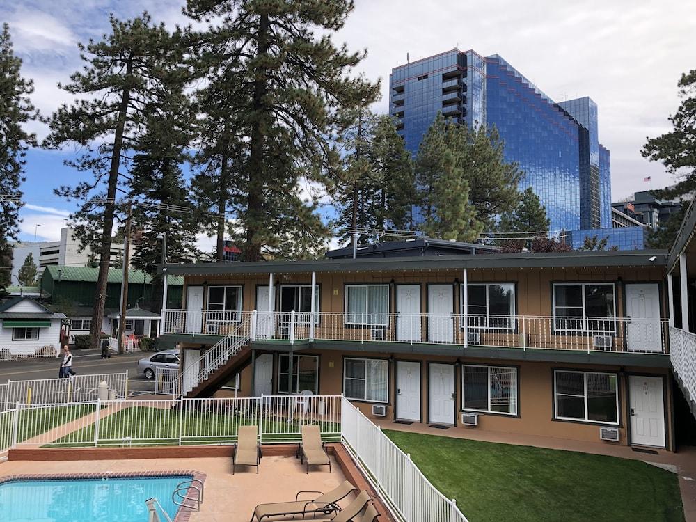 Alpine Inn & Spa Саус Лэйк Тахо Экстерьер фото